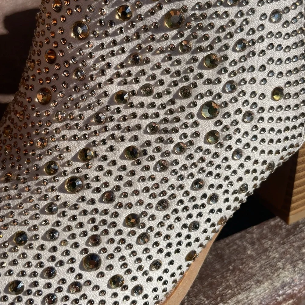 NWOT Boutique Cream Western Booties with Gold Gemstones— Perfect for NFR Rodeo